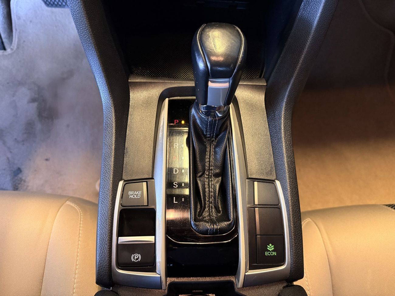 Honda Civic EXI 2.0L