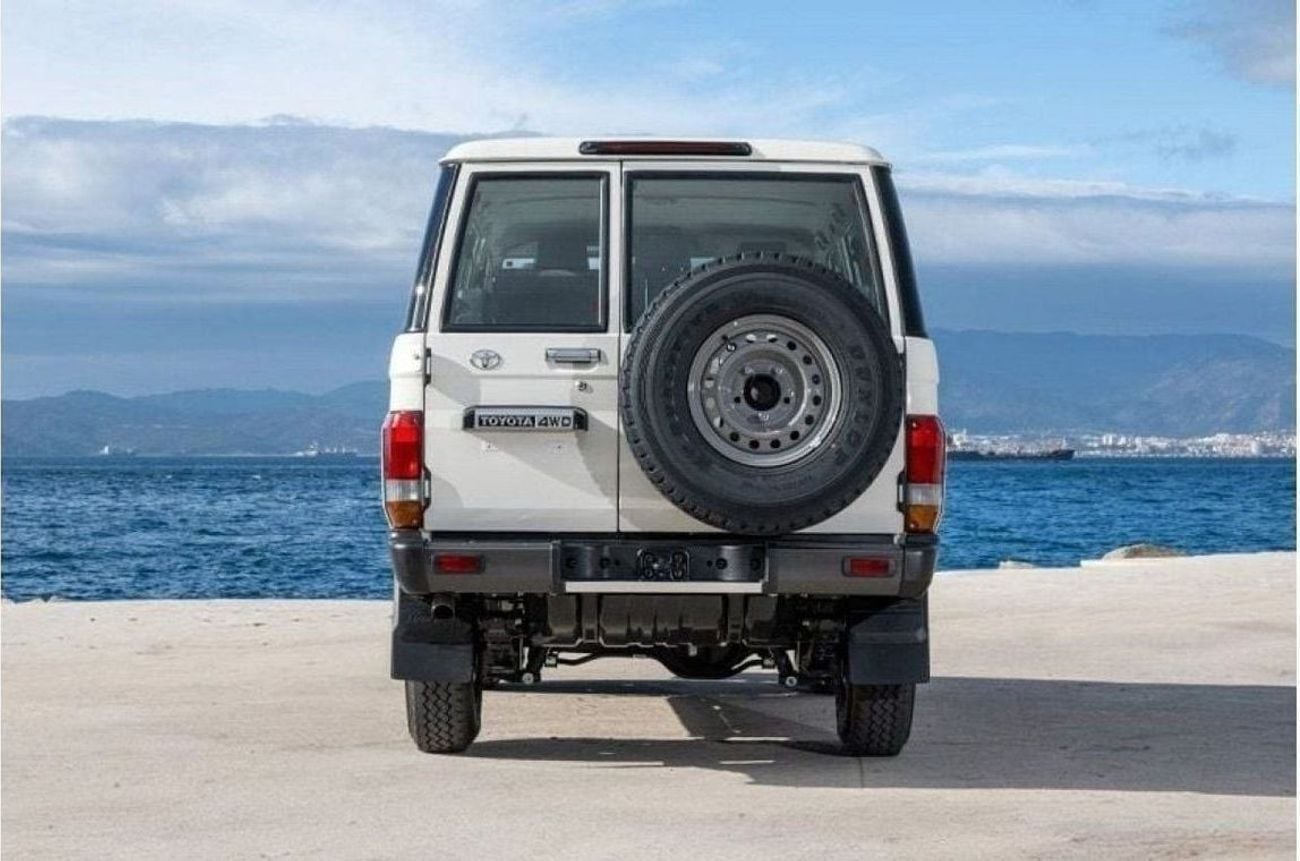 Toyota Land Cruiser 70 LC 78 TOYOTA LAND CRUISER HARDTOP 5DOOR 4.2L V6 DIESEL 2026