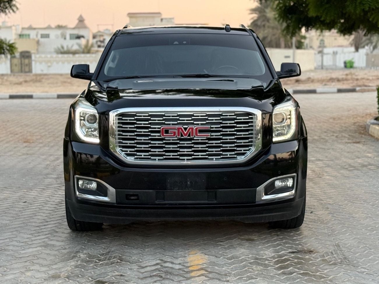 GMC Yukon DENALI