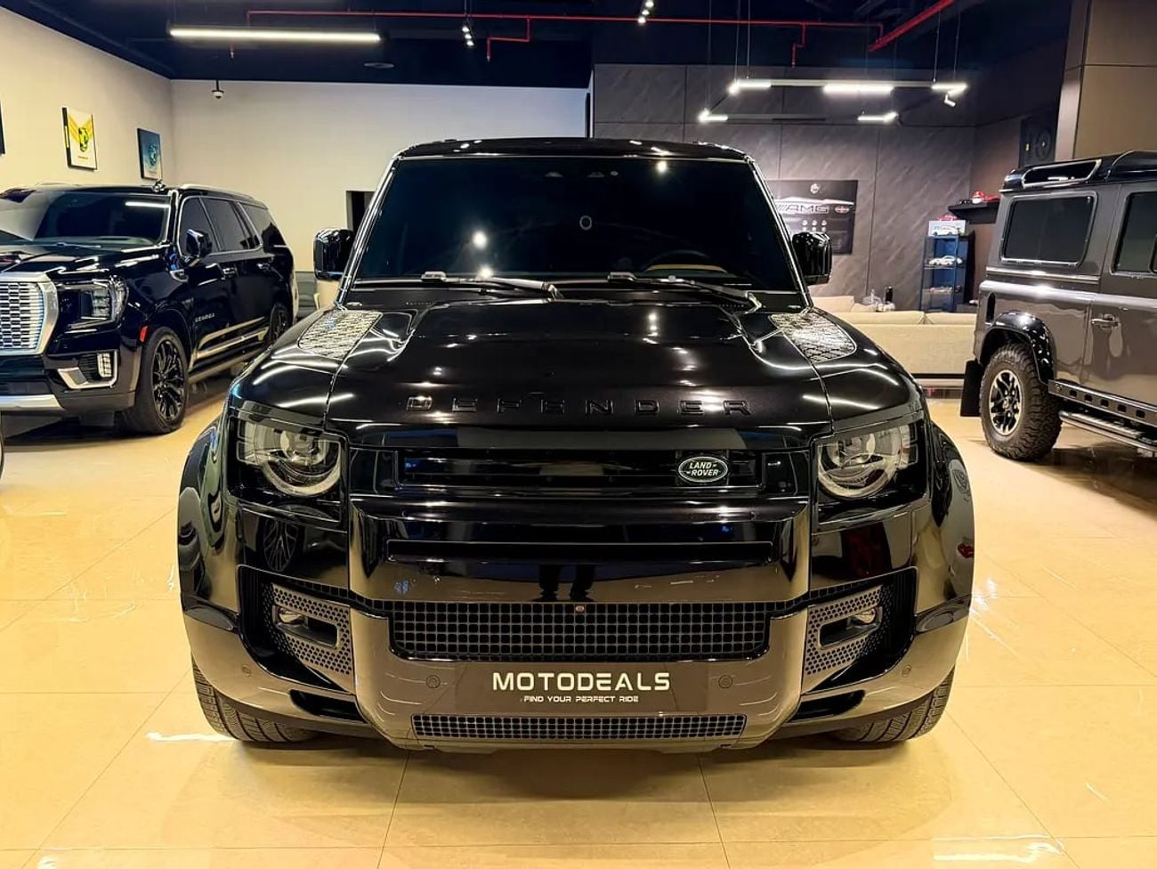 Land Rover Defender 110 X P400 | GCC | 45,000 KM | Warranty & Service Contract
