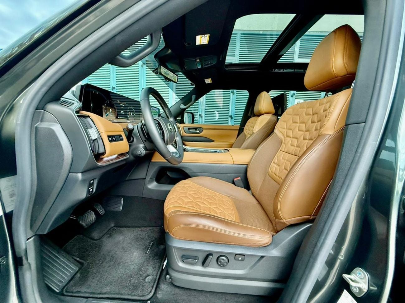 Nissan Patrol LE PLATINUM CITY 3.5L