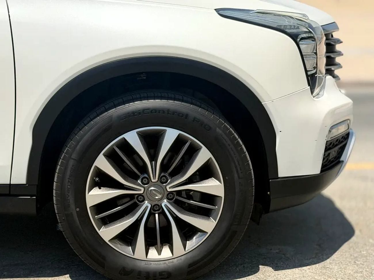 GAC GS8 320T i-4WD Turbo GCC Specs