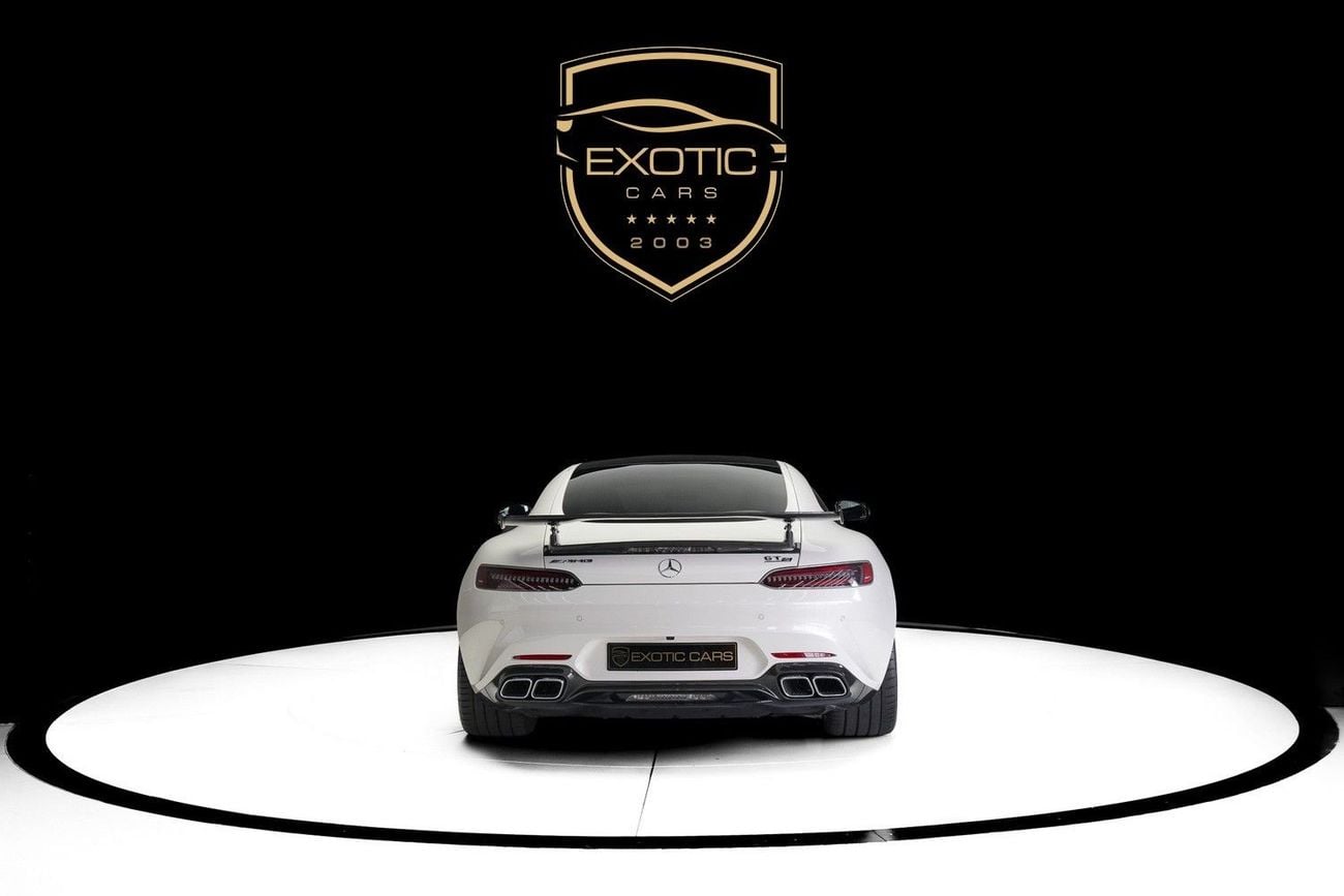 Mercedes Benz AMG GT