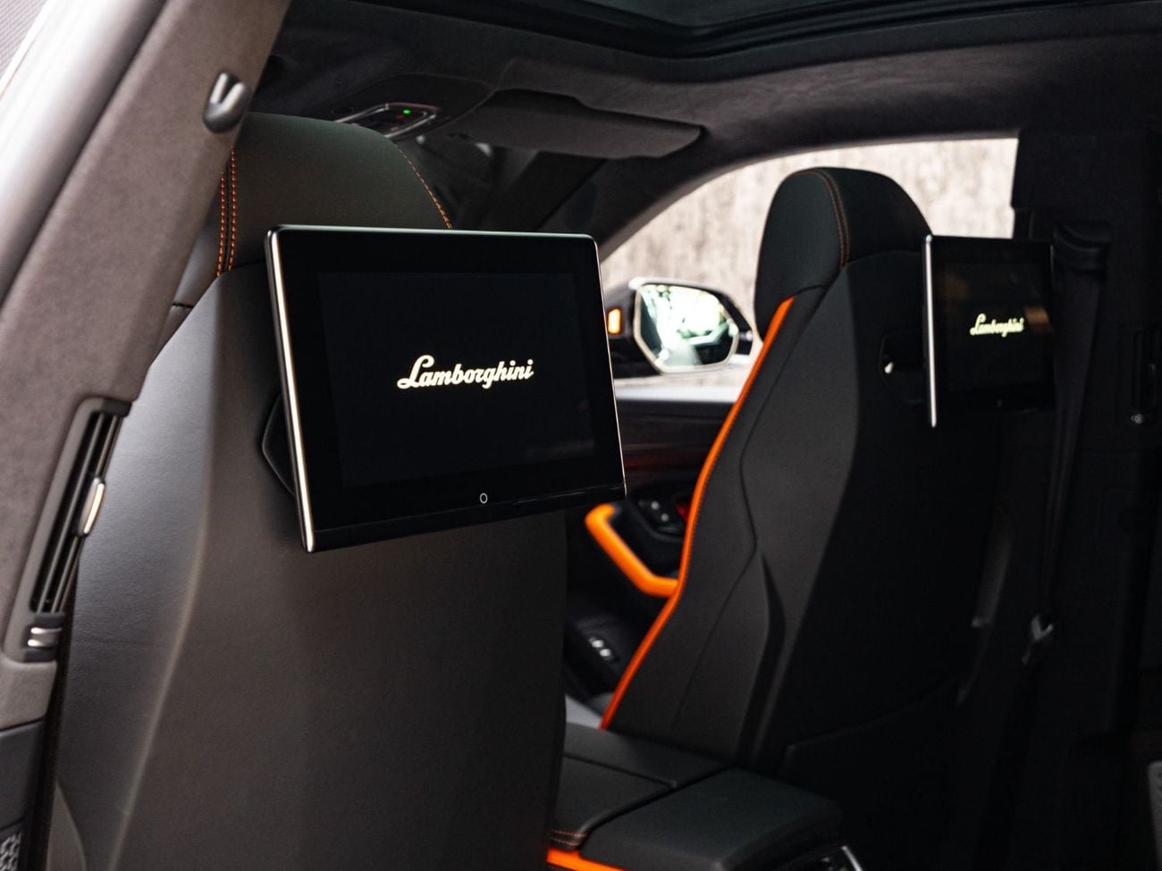 Lamborghini Urus SE BUY NOW, PAY 2027 | THE BLACKLINE STANDARD | 2025 Lamborghini Urus SE, 2030 Lamborghini Warranty