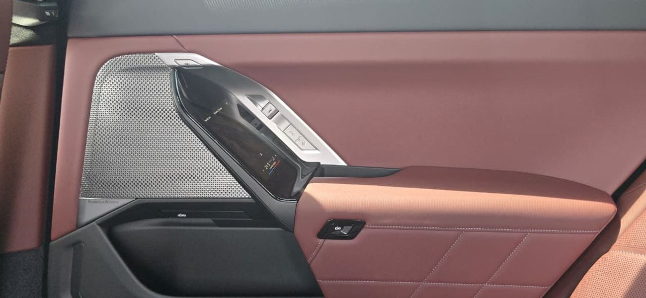 بي أم دبليو 735i
