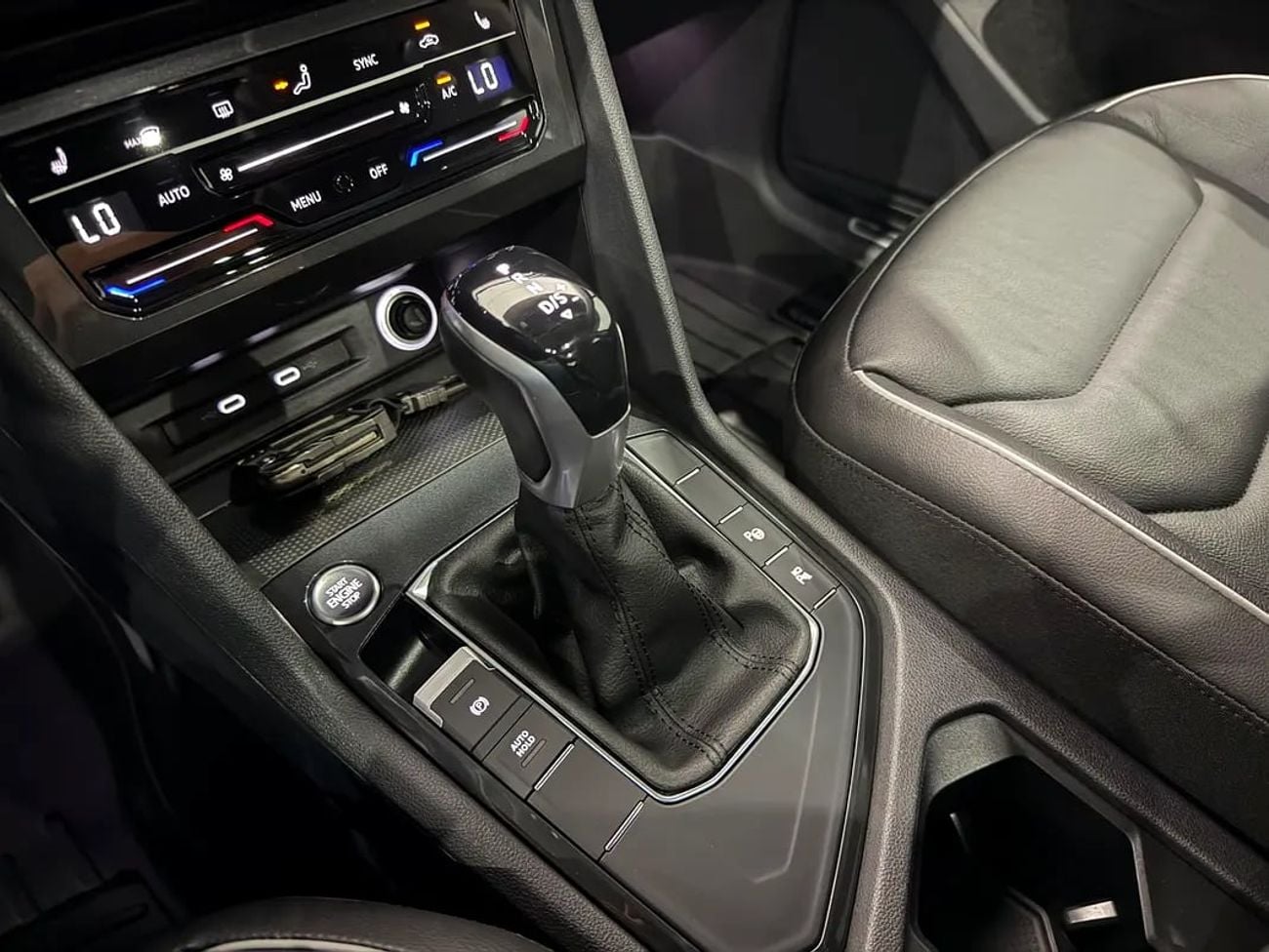Volkswagen Tiguan LIFE PLUS GCC / Official Dealer Warranty and Service Package