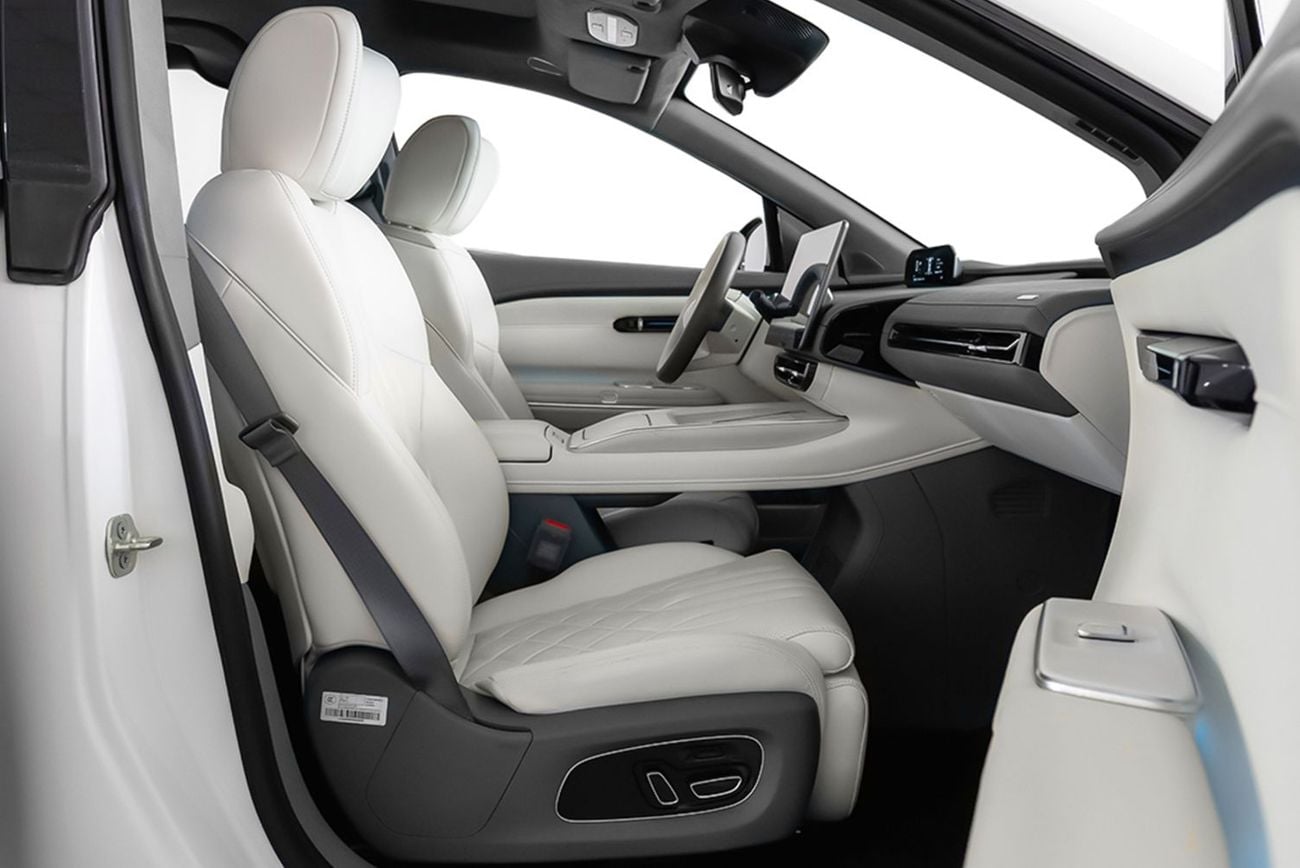 GAC Hyptec HT ULTRA GULLWING DOOR