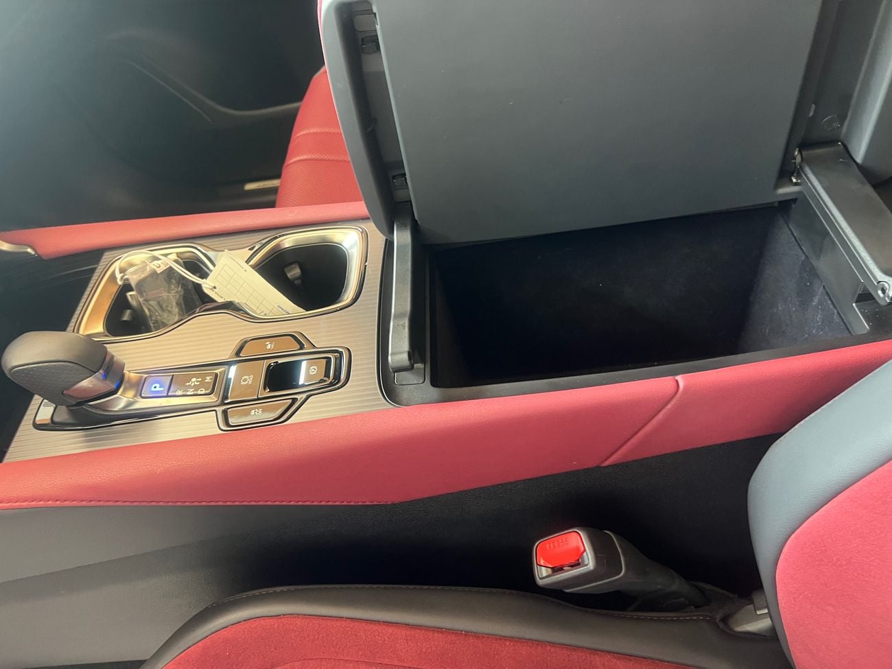 Lexus RX500h F SPORT PERFORMANCE