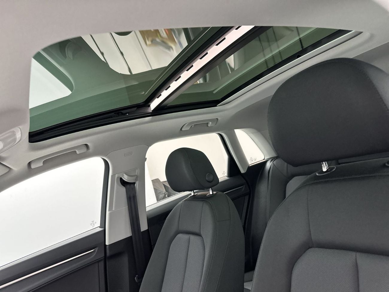 أودي Q5 Sportback 45 TFSI quattro 249hp (Ref# 07179)