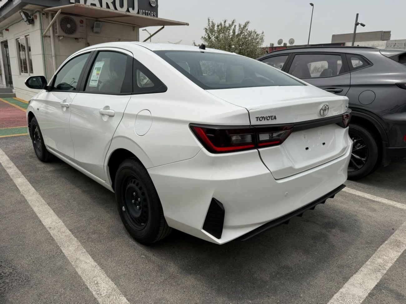 Toyota Yaris E TOYOTA YARIS 1.5L SEDAN GCC SPECS , 2026 MODEL