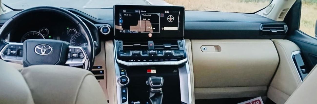 تويوتا لاند كروزر VXR