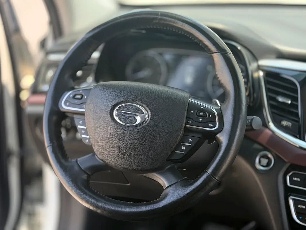 GAC GS8 320T i-4WD Turbo GCC Specs
