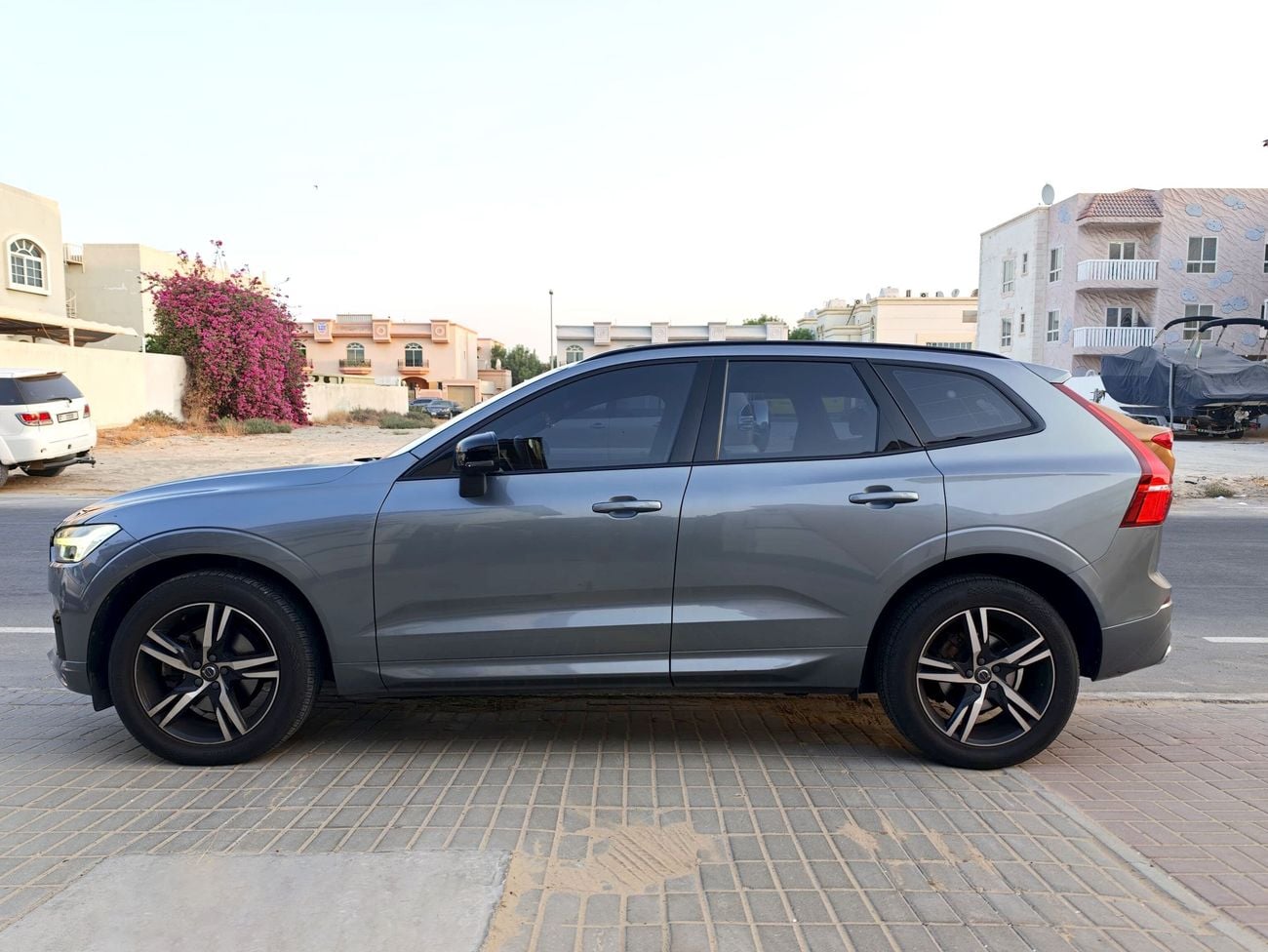 Volvo XC60 R DESIGN