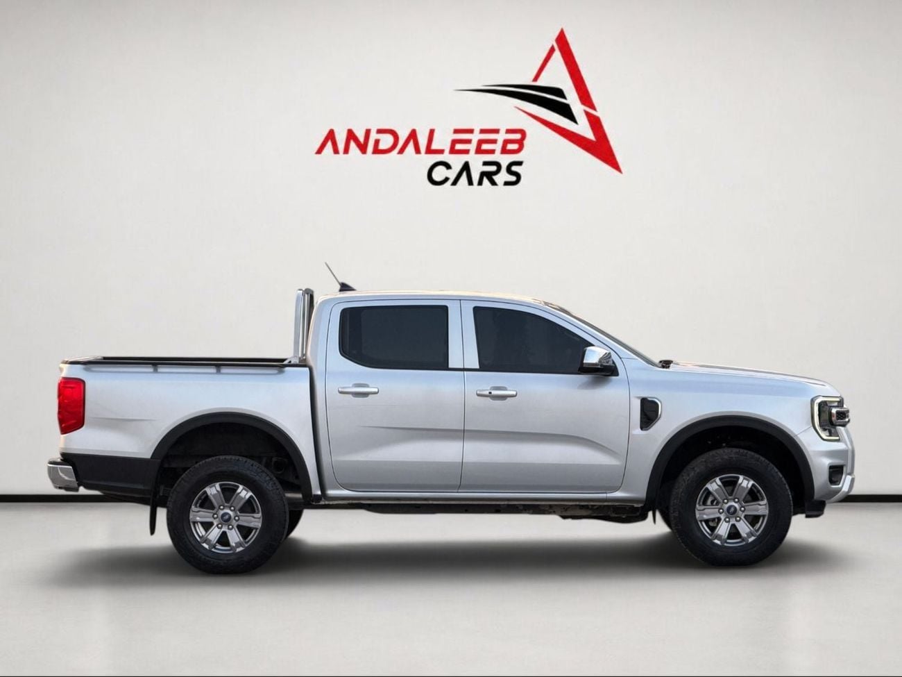 Ford Ranger XLT FORD RANGER XLT | FULL SERVICE HISTORY | AGENCY WARRANTY UNTIL 2028 | GCC