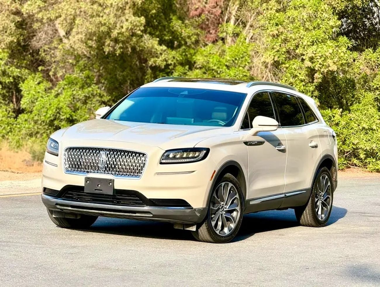 Lincoln Nautilus RESERVE No accident no paint in excellent condition