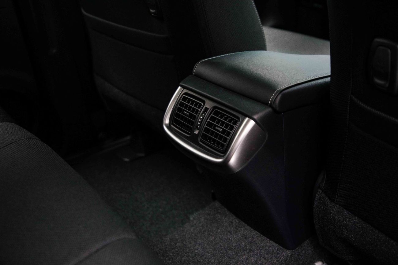 Toyota Hilux SR5 2.8L - Platinum White Inside Black | Export Only