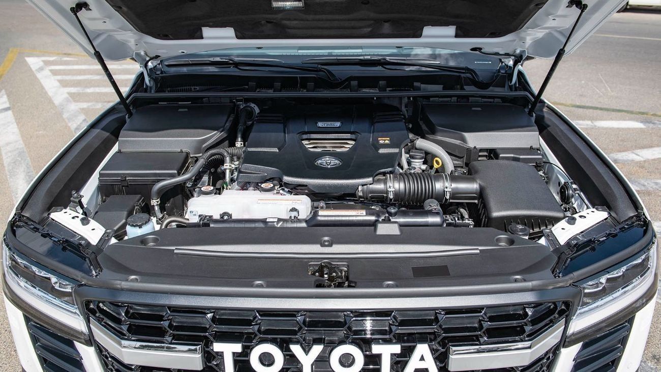 Toyota Land Cruiser GR SPORT FULL OPTION DIESEL