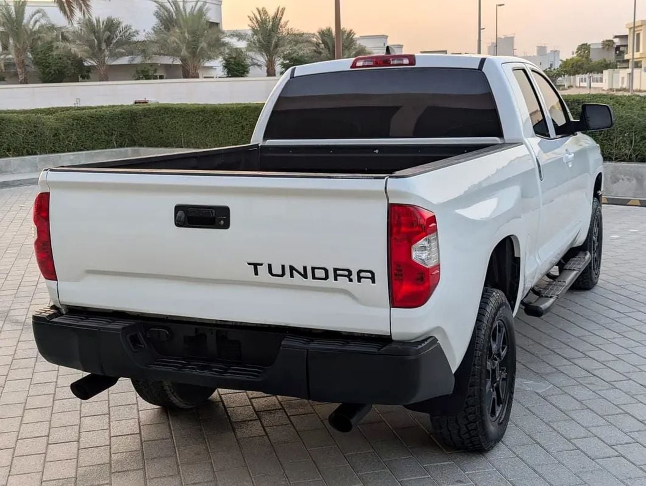 Toyota Tundra STANDARD Double Cab SR GCC Specs 5.7L V8 Interior and Exterior Excellent Condition