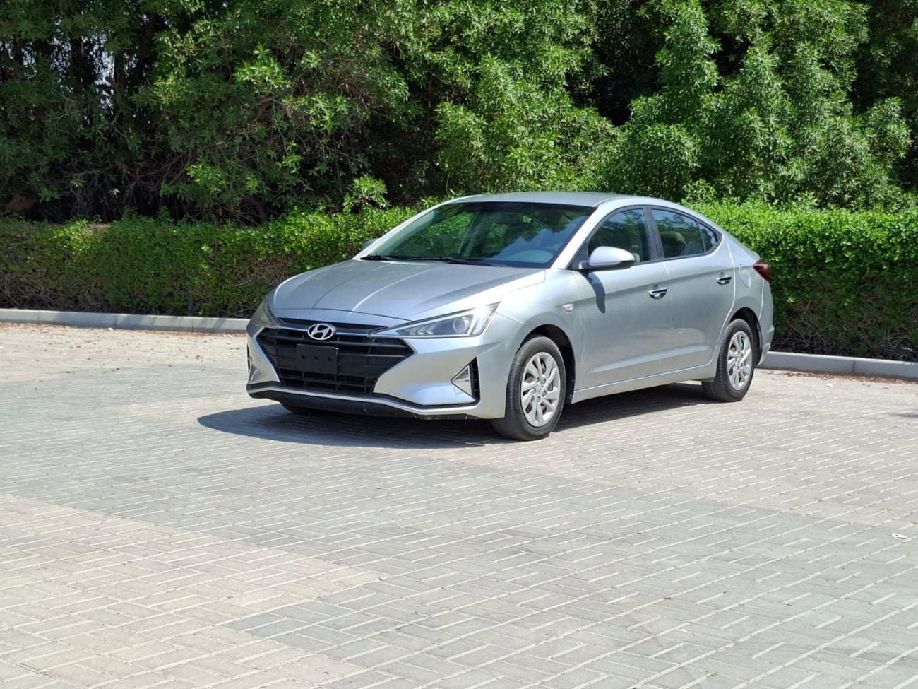Hyundai Elantra GL