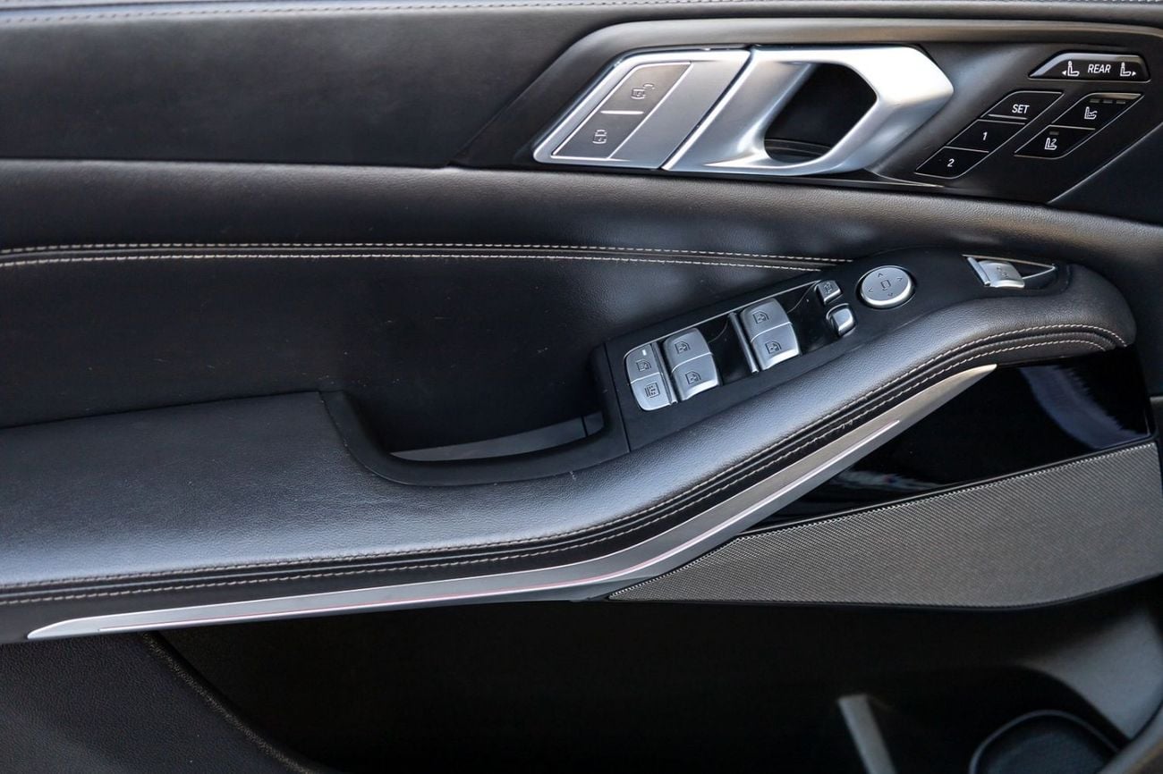 BMW X7 M50i M-Sport