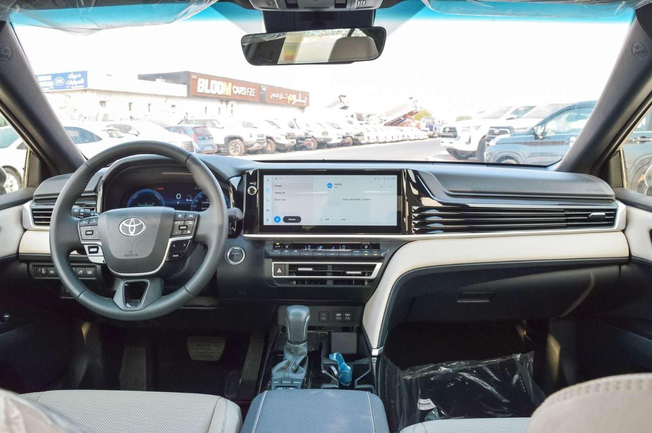 تويوتا كامري GLE HEV 2.5L FWD SEDAN 2026