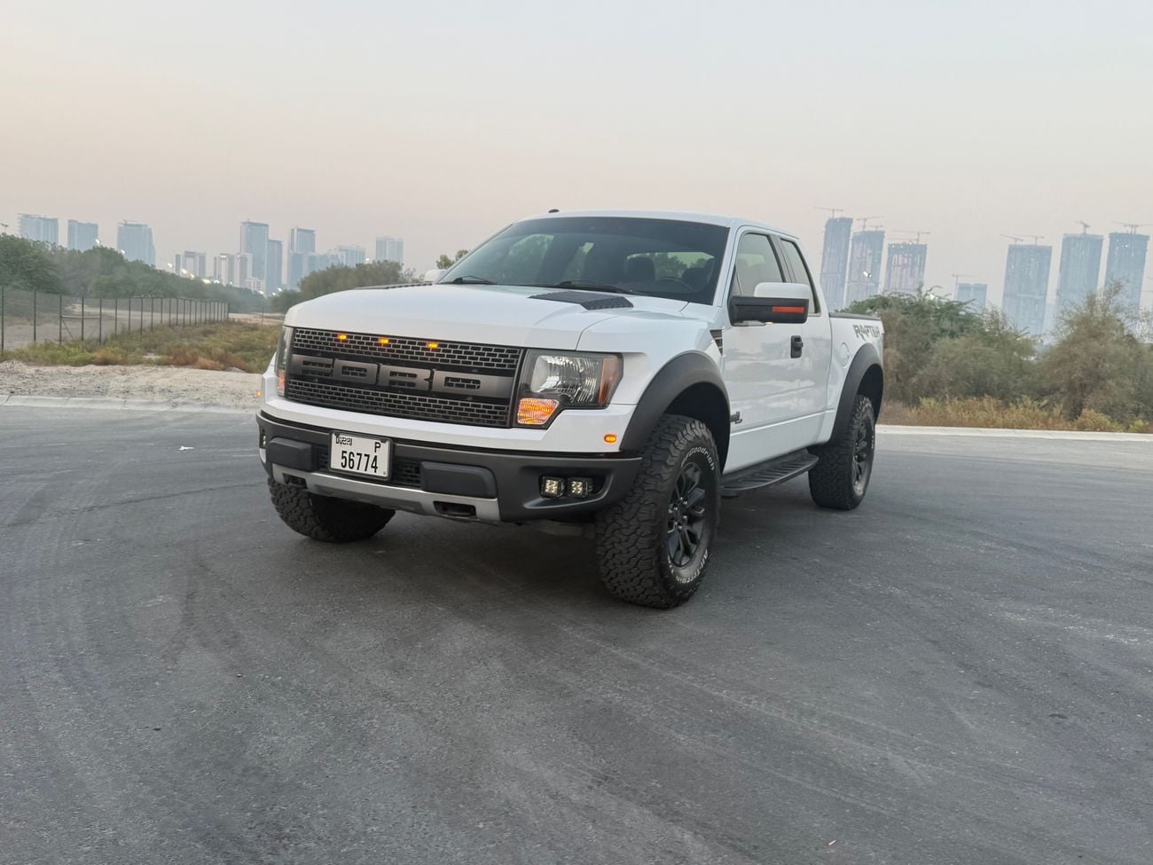 Ford F-150 SVT RAPTOR SUPER CAB