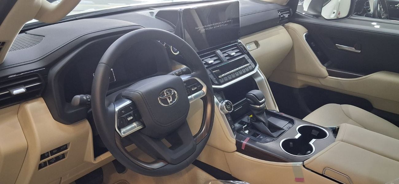 Toyota Land Cruiser GxR 3.5 TWIN TURBO FULL OPTIONS Petrol