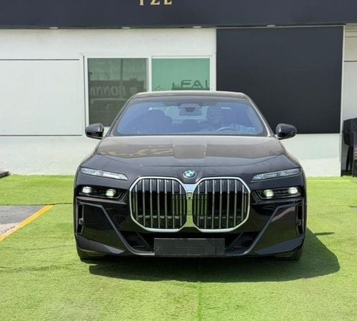 BMW 735i MASTERCLASS M SPORT PACKAGE