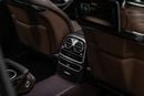 مرسيدس مايباخ S650 مايباخ V12 سيارة كاملة المواصفات، أوراقها سليمة، لم تتعرض لحوادث، خضعت لصيانة شاملة وجاهزة للانطلاق.