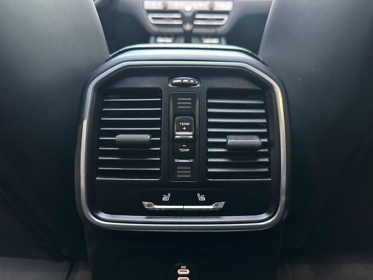 Porsche Macan STANDARD