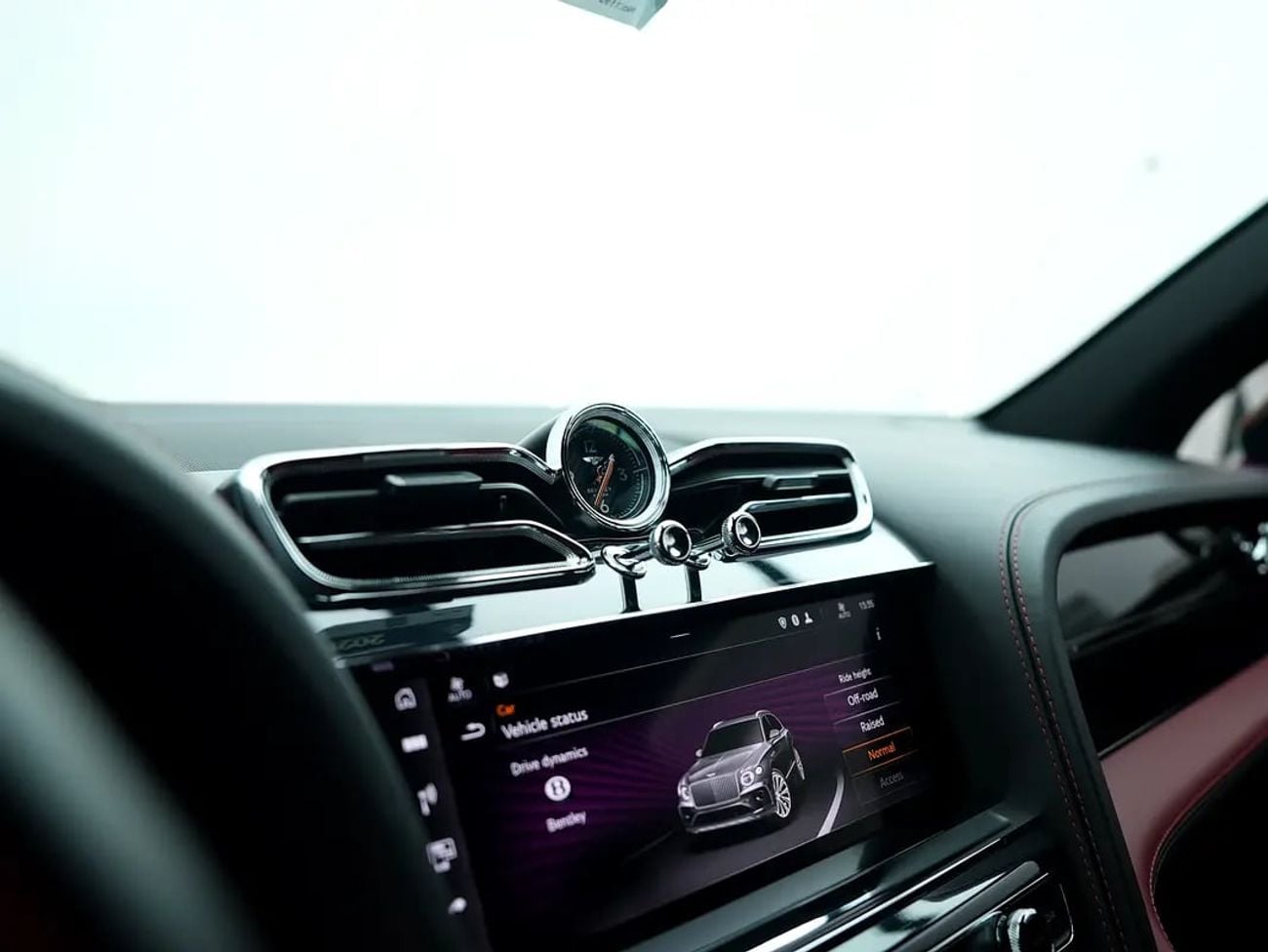بنتلي بينتايجا AZURE EDITION | EXTENDED WHEELBASE | TOURING SPECIFICATION