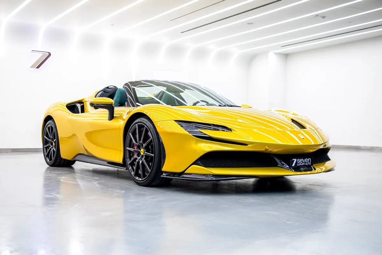 Ferrari SF90 FERRERI SF90 | SPIDER | GCC | WARRANTY | SERVICE CONTRACT | EXCELLENT CONDITION | FULL OPTION