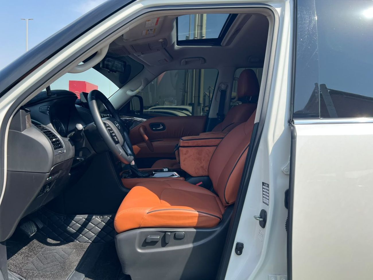 Nissan Patrol LE PLATINUM CITY NISSAN PATROL LE 2024.ENGINE 5.6L/V8.
