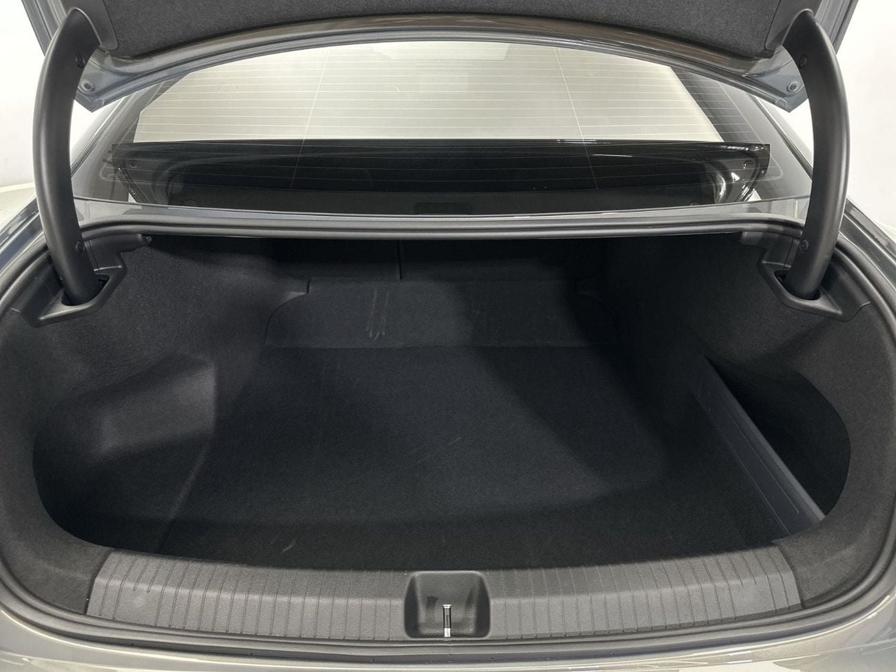 Volkswagen Passat COMFORTLINE Passat Comfortline 1.5L | 12.9” Infotainment | Panoramic Sunroof | ACC | Side Assist | Front Assist