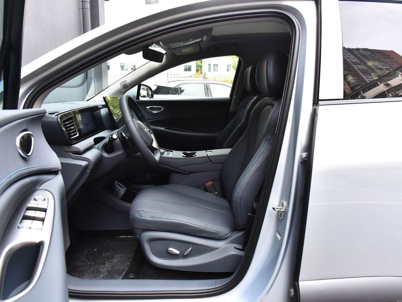BYD Sealion 06