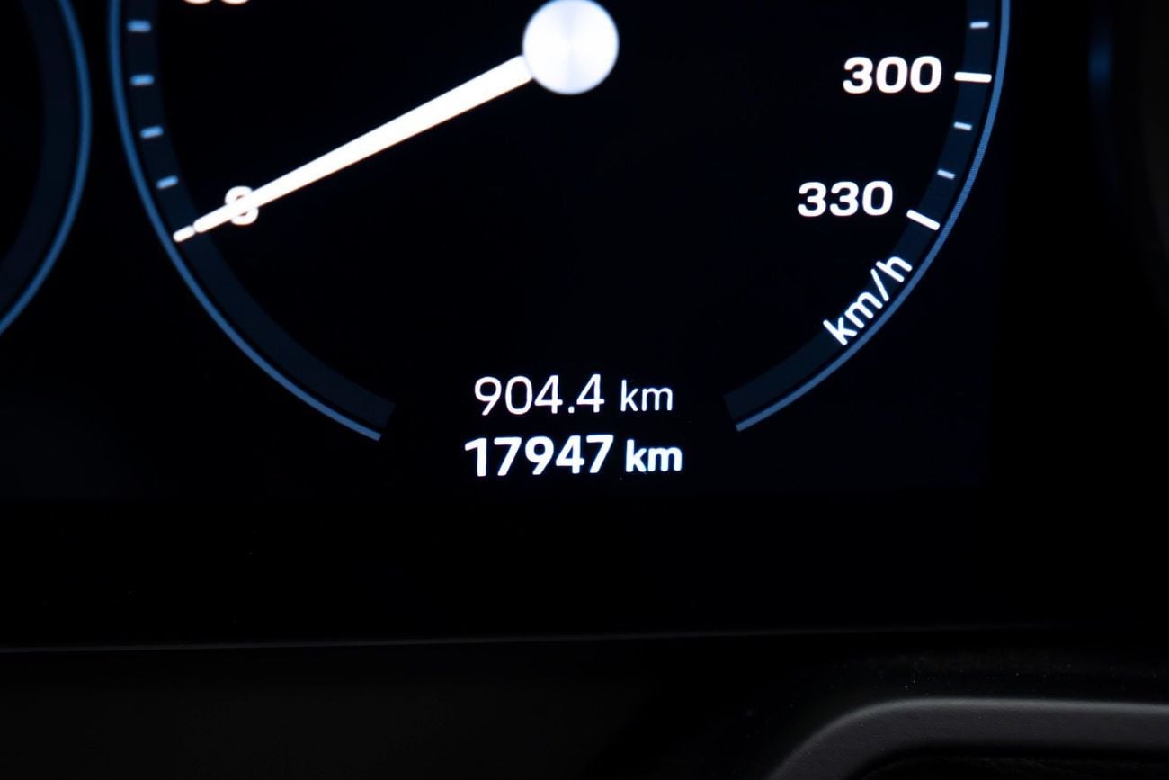 Porsche 911 CARRERA 4