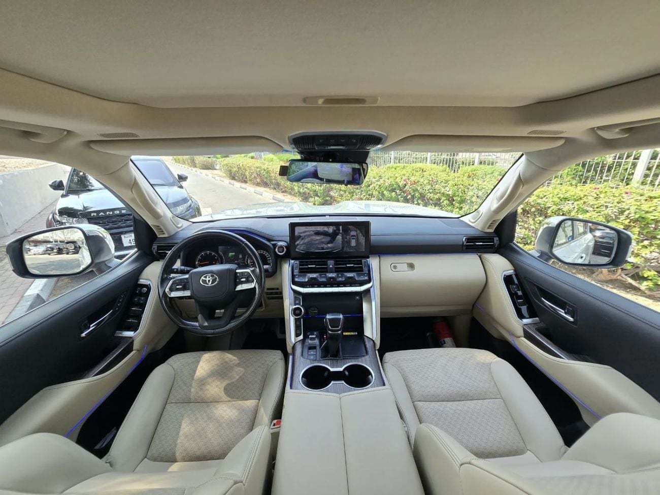 Toyota Land Cruiser VXR LUXURY 2022 GCC AL FUTTAIM SINGLE OWNER IN MINT CONDITION