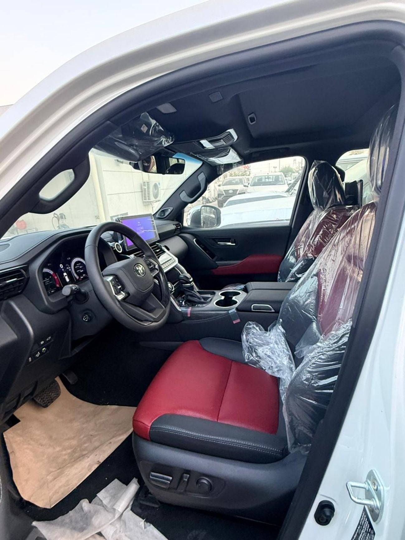 Toyota Land Cruiser VXR
