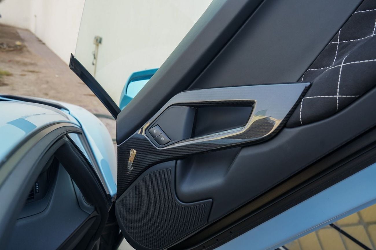 Lamborghini Aventador S Lamborghini Aventador S 2018 Korean Specs (On an appointment basis)