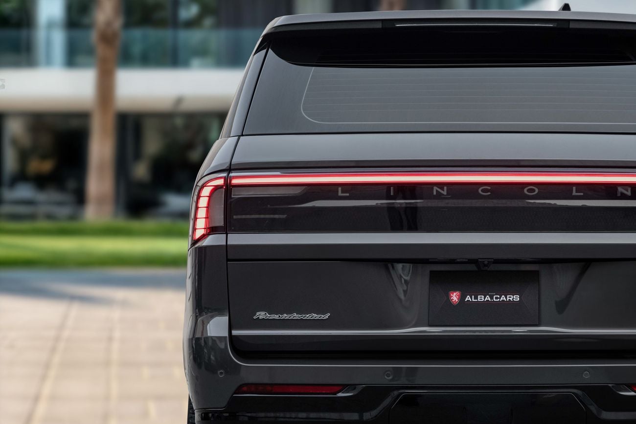 Lincoln Navigator Navigator Presidential | 8,030 P.M | 0% Downpayment | GCC