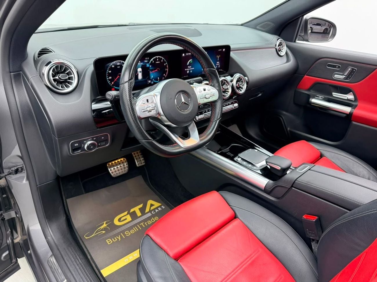 مرسيدس بنز GLA 200 AMG PREMIUM مرسيدس بنز GLA200 موديل 2022، ضمان مرسيدس بنز 2026، باقة خدمة مرسيدس بنز 2027، كاملة المواصفات، خليج
