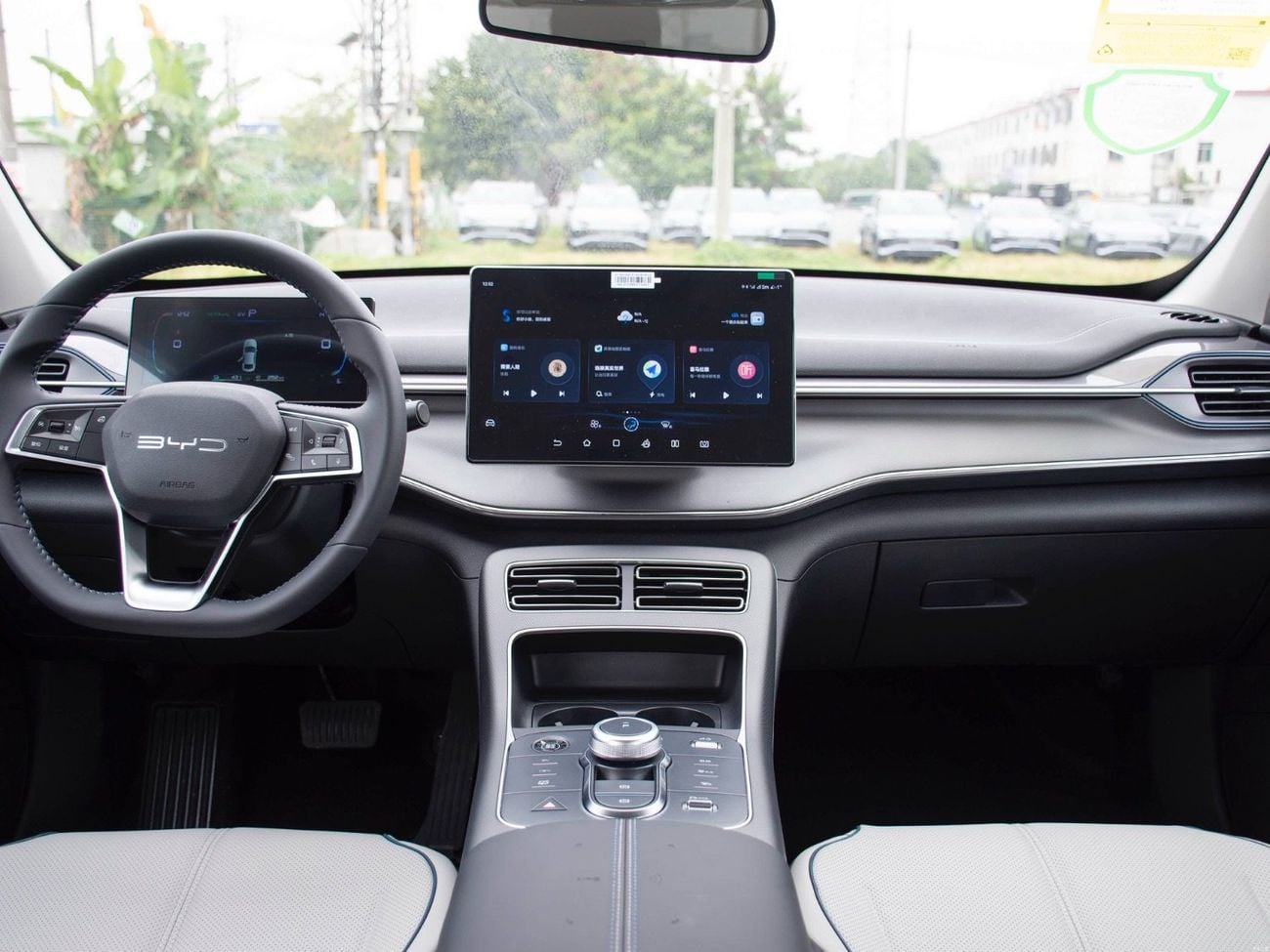 BYD Destroyer 05 STANDARD Luxury with sunroof