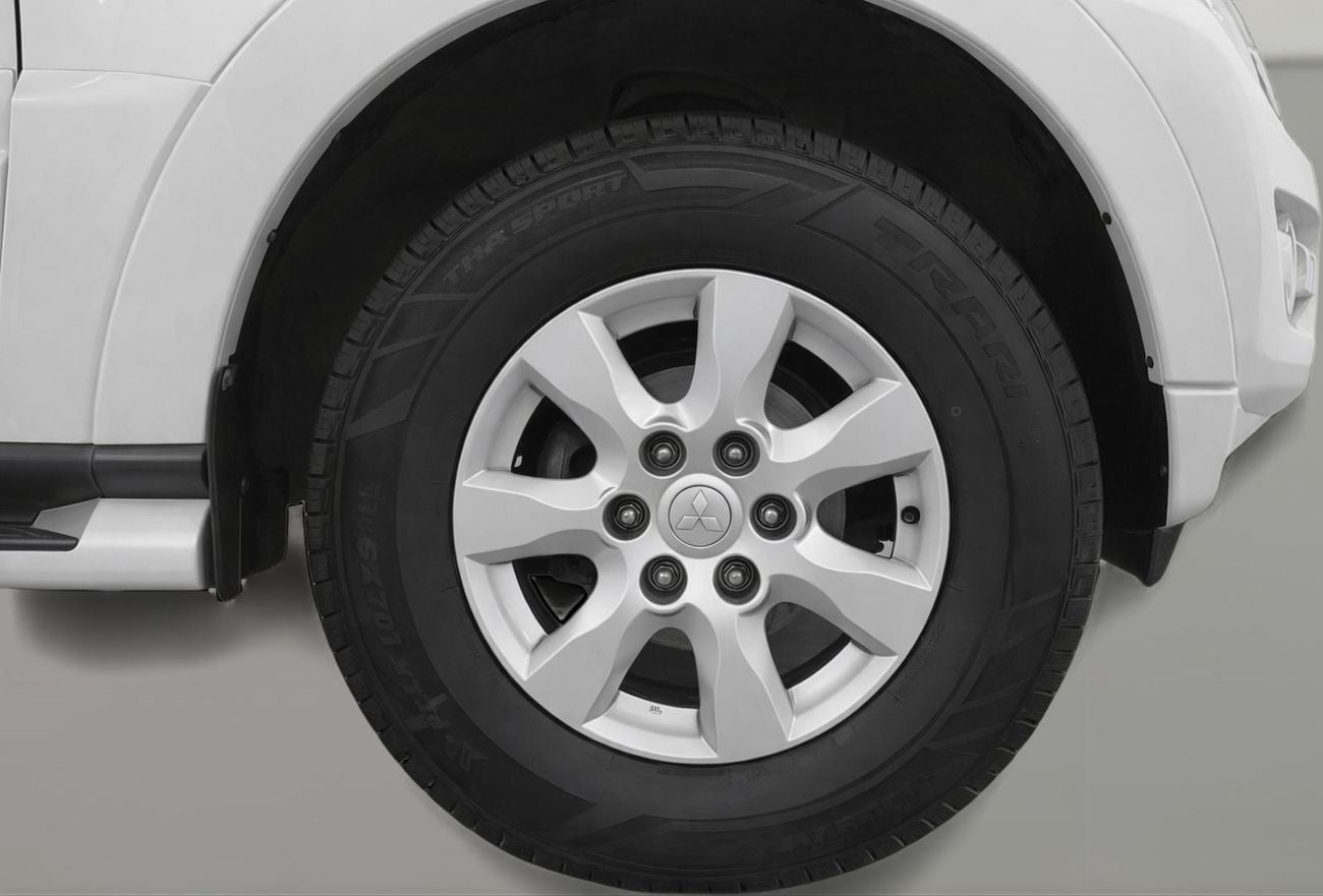 Mitsubishi Pajero GLS MIDLINE 2017 | AED 901/Month | 0 DP | 30 Day Return | Warranty