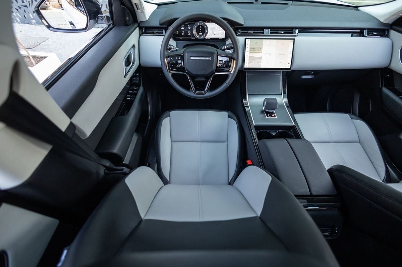 Land Rover Range Rover Velar P250 Dynamic SE Range Rover Velar P250 Dynamic SE 2025 GCC | Agency Warranty | Service Contract