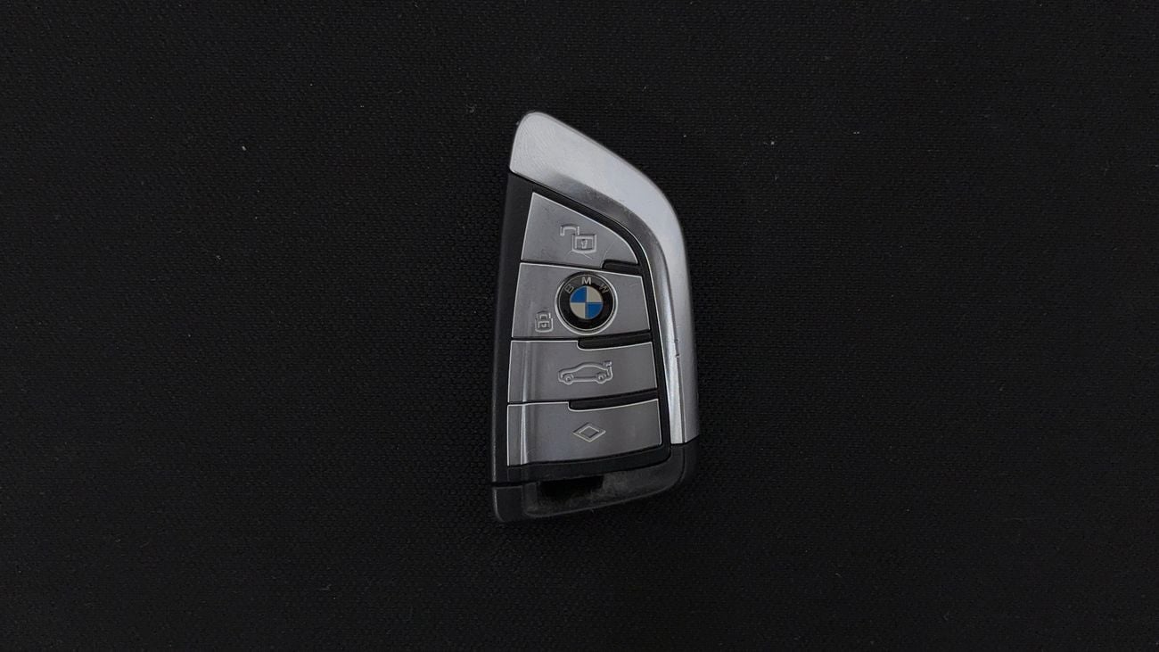 بي أم دبليو X5 XDRIVE40i M SPORT كارس24 هي سوق ضخم للسيارات المستعملة موثوق ومضمون ٪كارس24 هي سوق ضخم للسيارات المستعملة موثوق ومضمون
