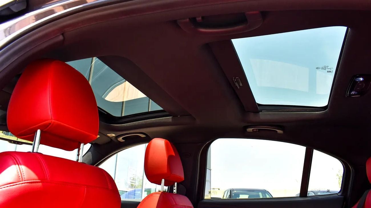 Alfa Romeo Giulia VELOCE 0% DP | 1,825/Month | | Veloce | | Gargash Warranty and Service