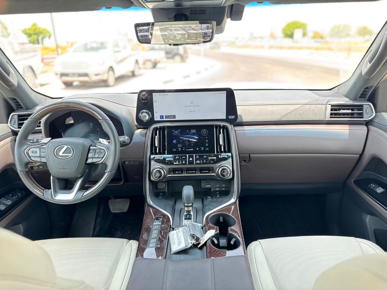 لكزس LX 700h SIGNATURE AUTOPARK 26/25