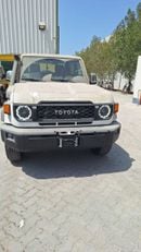 Toyota Land Cruiser 70 LC79 LX TOYOTA LAND CRUISER DC 2.8L AT FULL OPTION