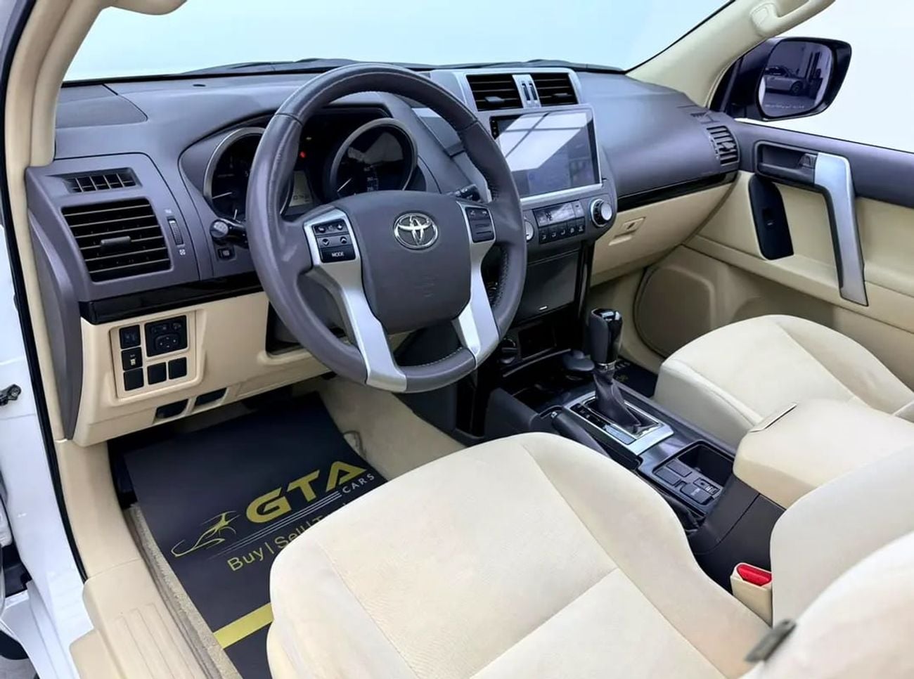 Toyota Prado GXR, Service History, Fully Loaded, Excellent Condition, GCC