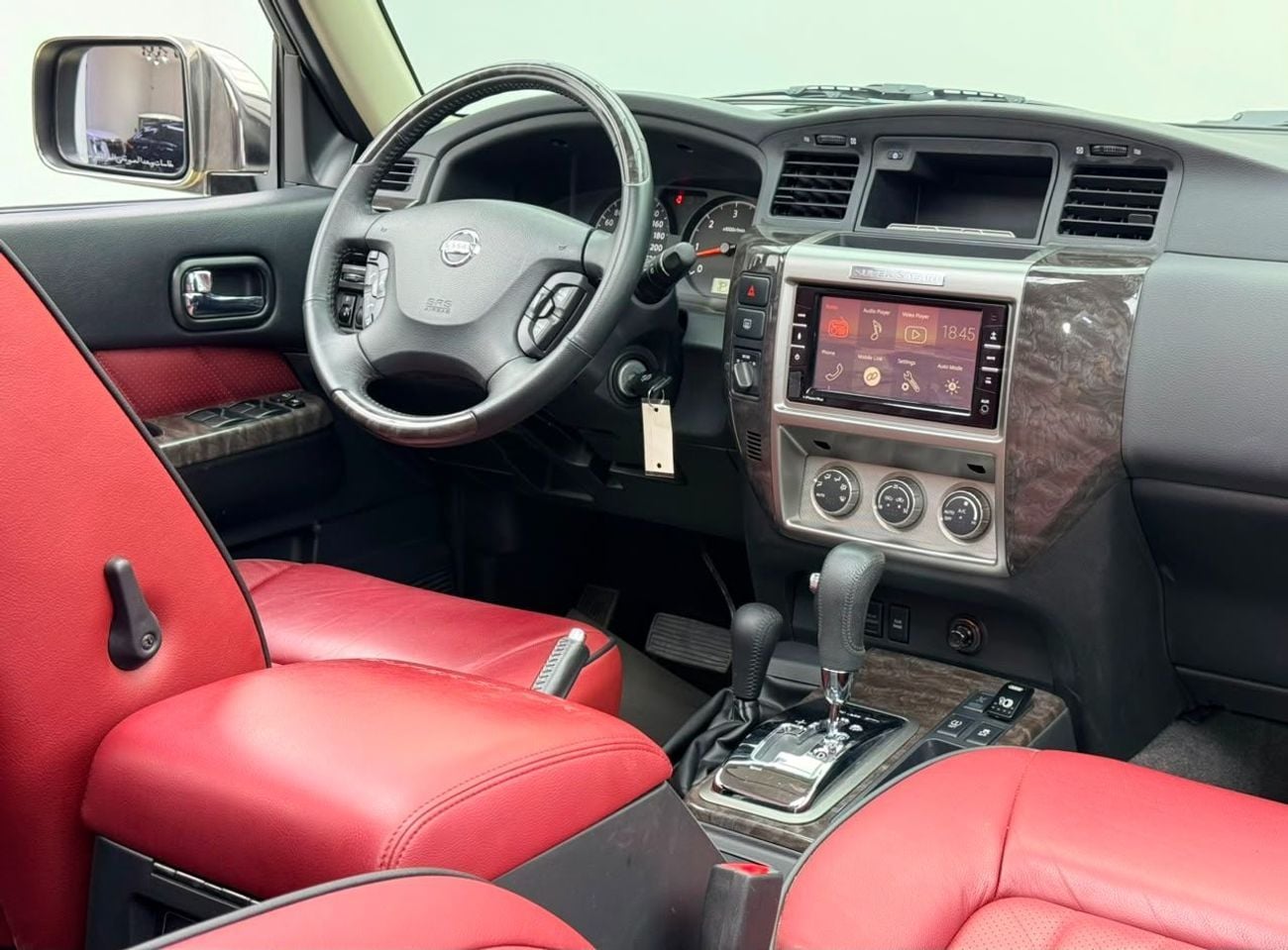 Nissan Patrol SUPER SAFARI 2023 Nissan Patrol Super Safari, Warranty, Full Nissan Service History, GCC
